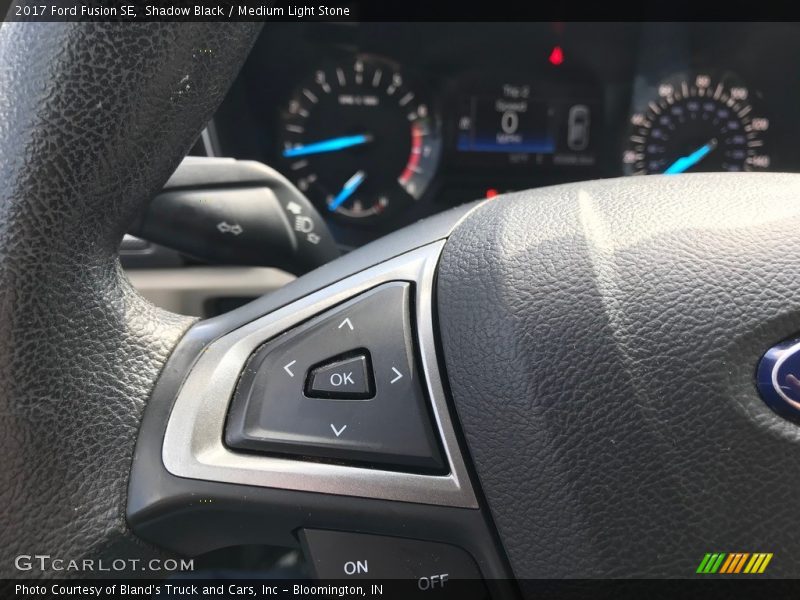 Shadow Black / Medium Light Stone 2017 Ford Fusion SE