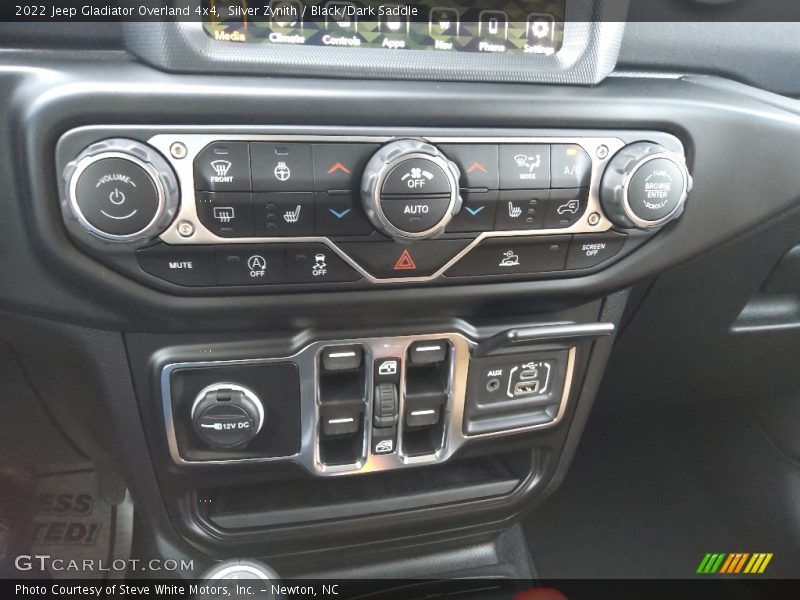 Controls of 2022 Gladiator Overland 4x4