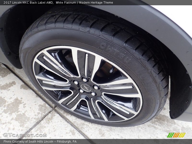 White Platinum / Modern Heritage Theme 2017 Lincoln MKC Black Label AWD
