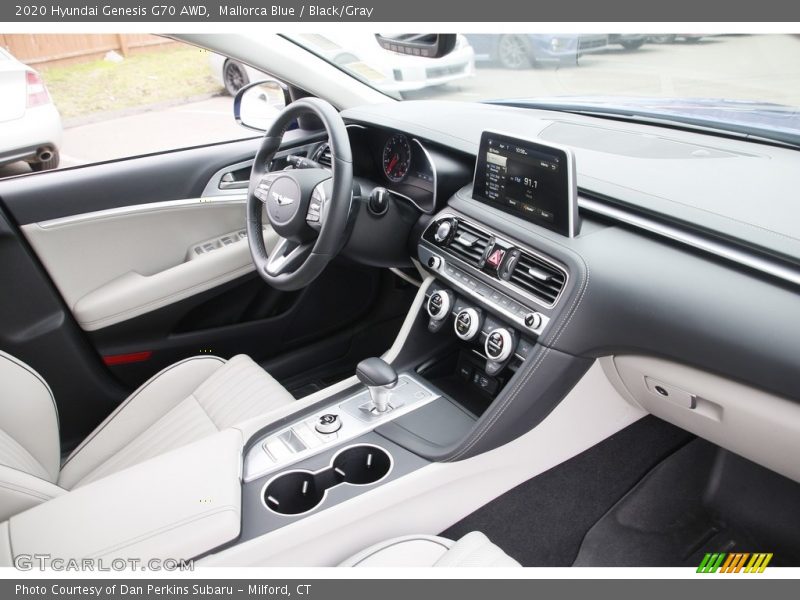 Dashboard of 2020 Genesis G70 AWD