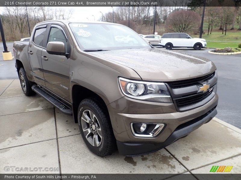 Front 3/4 View of 2016 Colorado Z71 Crew Cab 4x4
