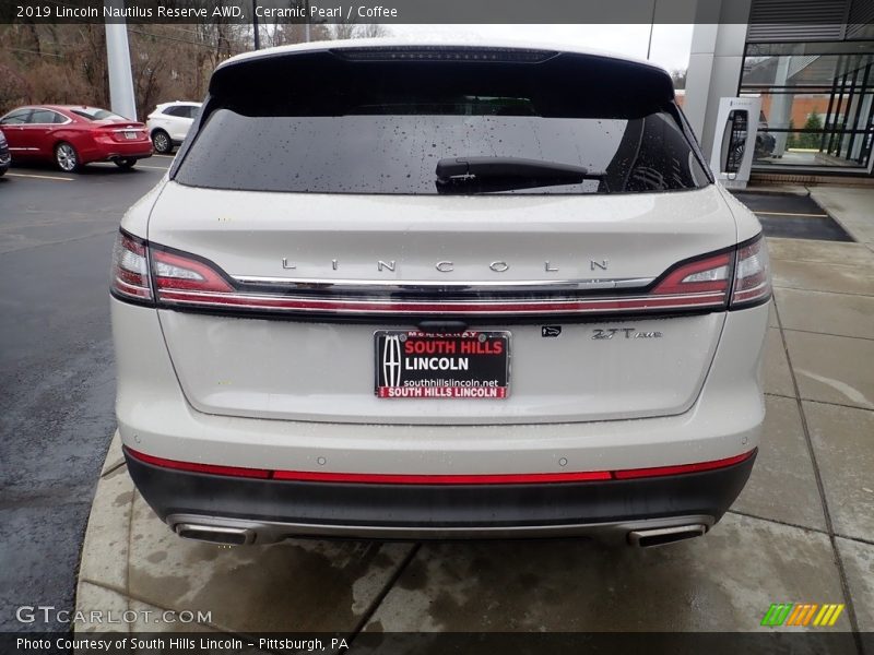 Ceramic Pearl / Coffee 2019 Lincoln Nautilus Reserve AWD