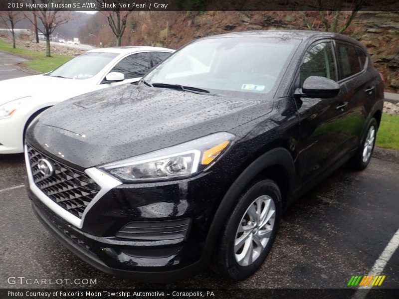 Black Noir Pearl / Gray 2019 Hyundai Tucson SE AWD