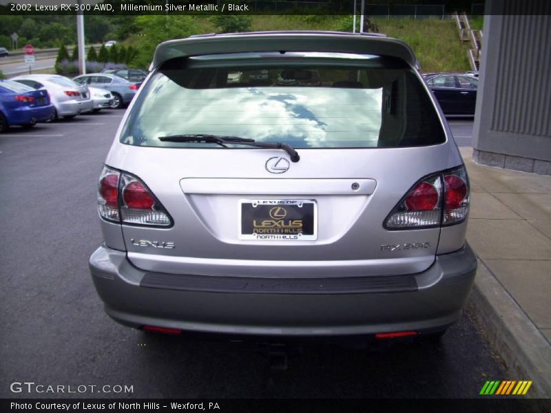 Millennium Silver Metallic / Black 2002 Lexus RX 300 AWD