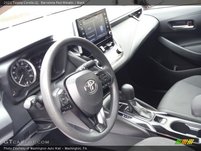 Barcelona Red Metallic / Black 2021 Toyota Corolla LE