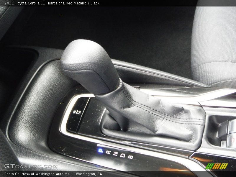 Barcelona Red Metallic / Black 2021 Toyota Corolla LE