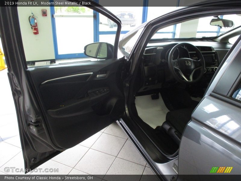 Modern Steel Metallic / Black 2019 Honda Fit LX