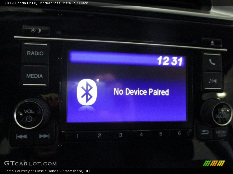Modern Steel Metallic / Black 2019 Honda Fit LX