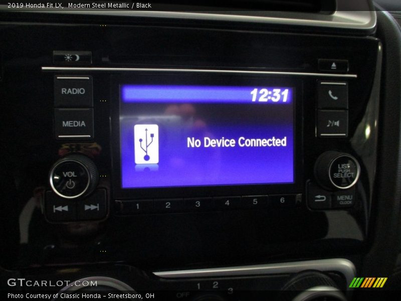 Modern Steel Metallic / Black 2019 Honda Fit LX