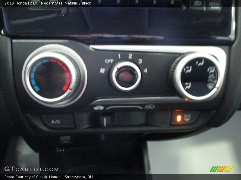 Modern Steel Metallic / Black 2019 Honda Fit LX