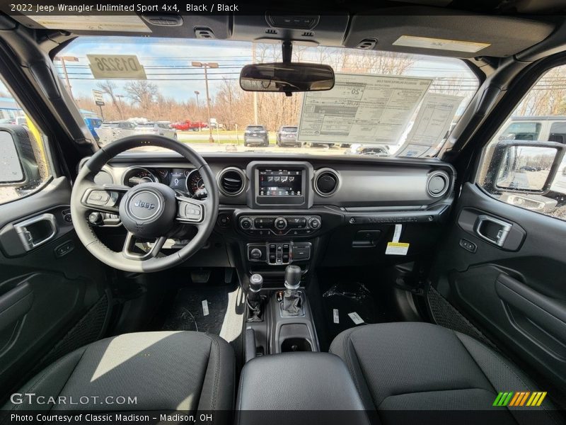 Black / Black 2022 Jeep Wrangler Unlimited Sport 4x4