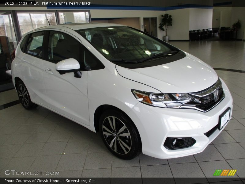 Platinum White Pearl / Black 2019 Honda Fit EX