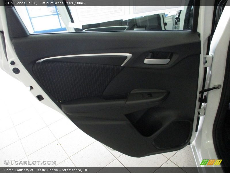 Platinum White Pearl / Black 2019 Honda Fit EX