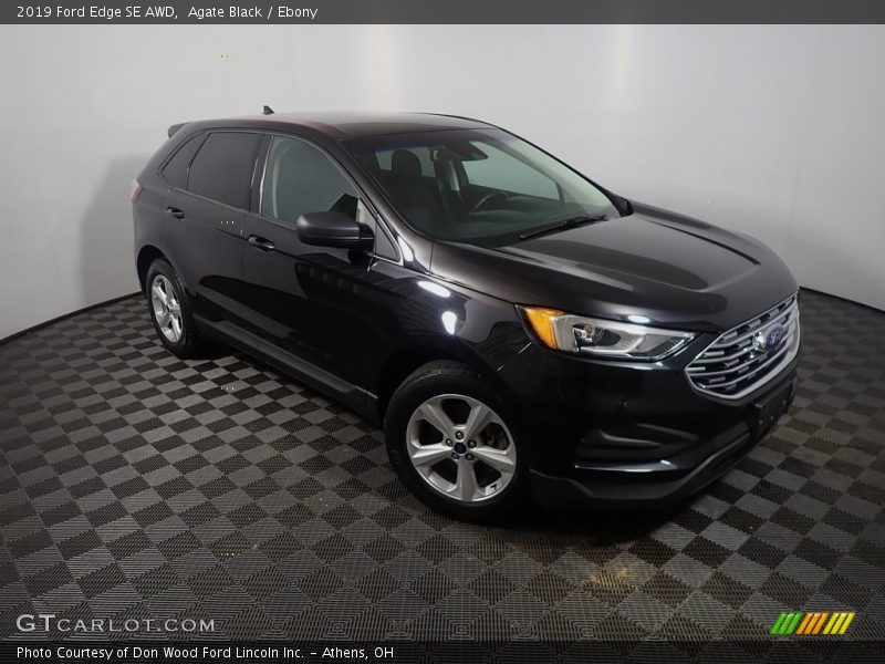Agate Black / Ebony 2019 Ford Edge SE AWD
