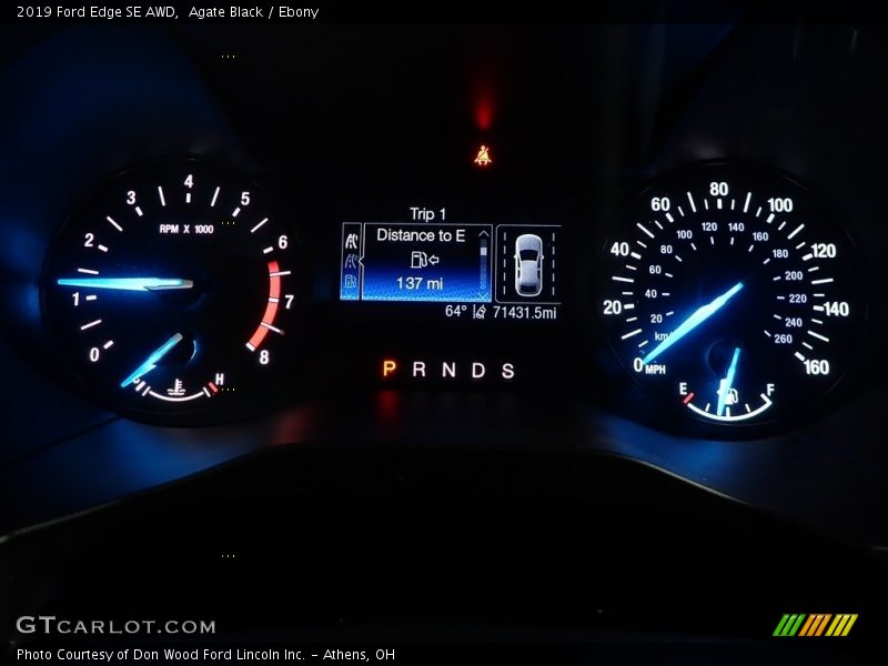 Agate Black / Ebony 2019 Ford Edge SE AWD