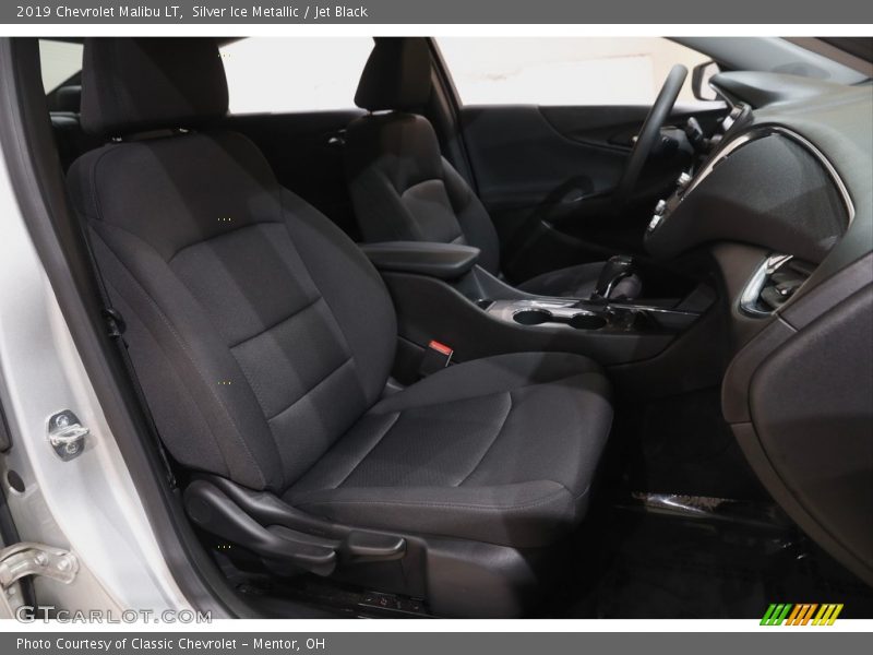 Silver Ice Metallic / Jet Black 2019 Chevrolet Malibu LT