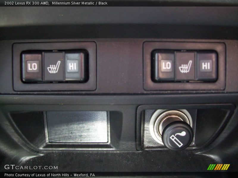 Millennium Silver Metallic / Black 2002 Lexus RX 300 AWD