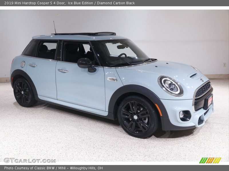 Ice Blue Edition / Diamond Carbon Black 2019 Mini Hardtop Cooper S 4 Door