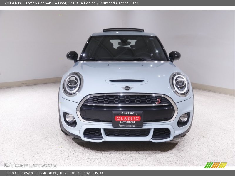 Ice Blue Edition / Diamond Carbon Black 2019 Mini Hardtop Cooper S 4 Door