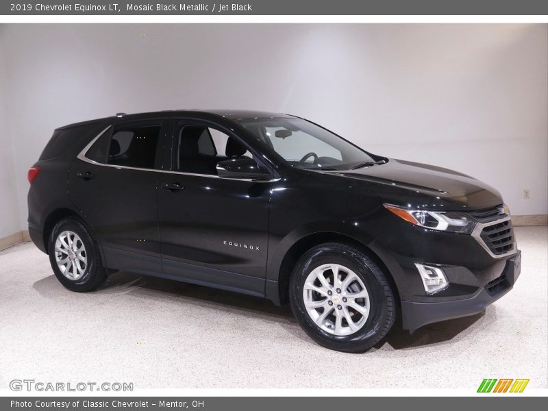 Mosaic Black Metallic / Jet Black 2019 Chevrolet Equinox LT