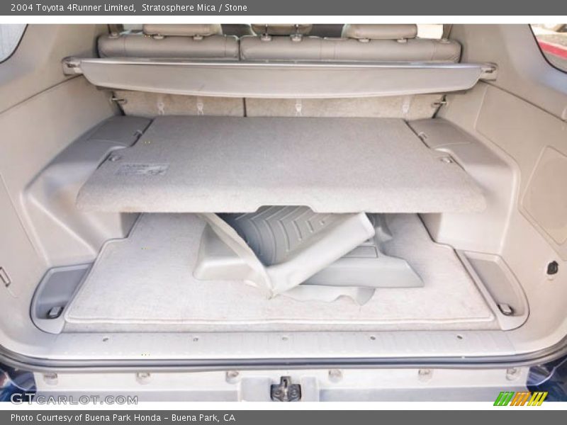 Stratosphere Mica / Stone 2004 Toyota 4Runner Limited