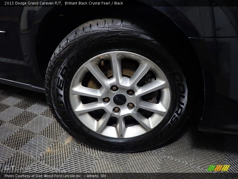 Brilliant Black Crystal Pearl / Black 2013 Dodge Grand Caravan R/T