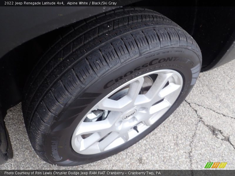 Alpine White / Black/Ski Gray 2022 Jeep Renegade Latitude 4x4