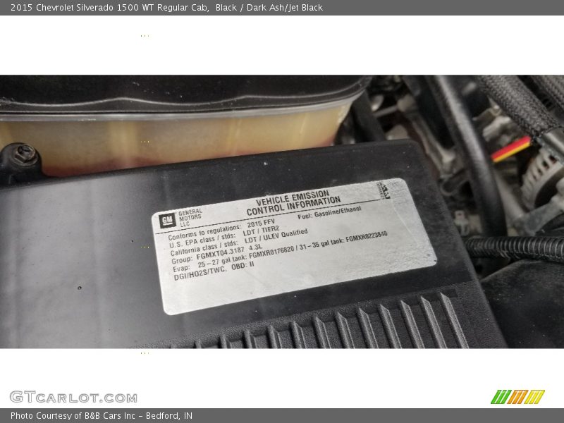Black / Dark Ash/Jet Black 2015 Chevrolet Silverado 1500 WT Regular Cab