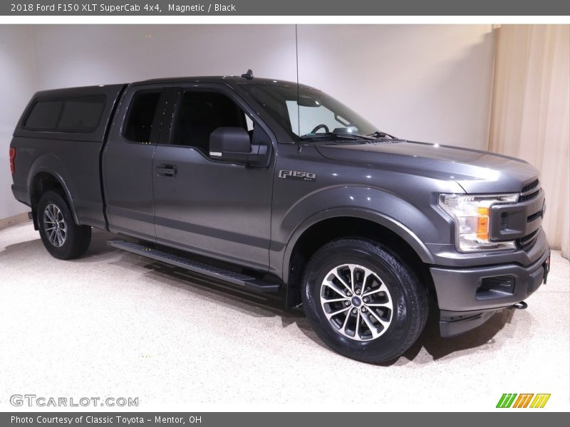 Magnetic / Black 2018 Ford F150 XLT SuperCab 4x4