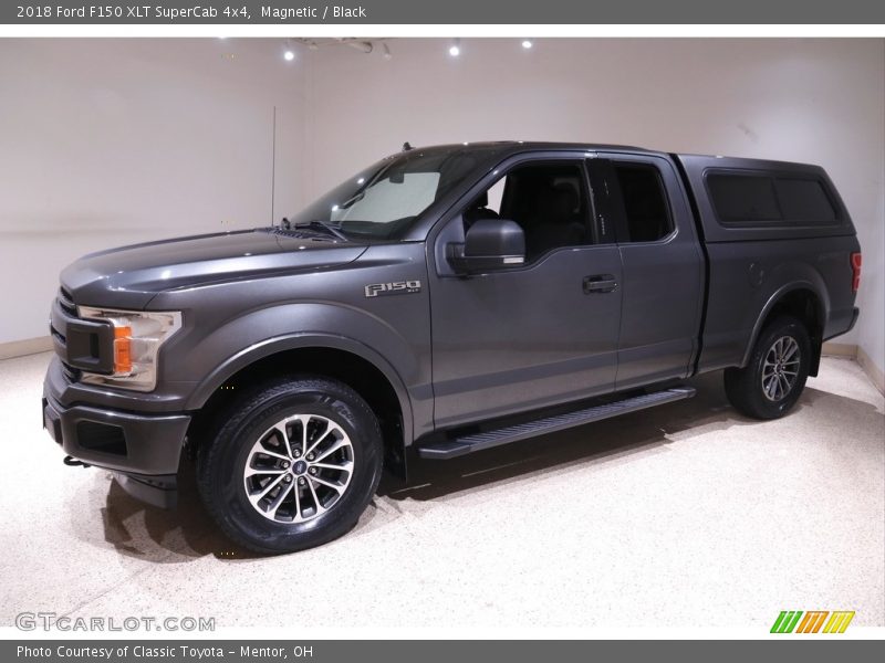 Magnetic / Black 2018 Ford F150 XLT SuperCab 4x4