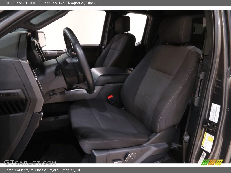 Magnetic / Black 2018 Ford F150 XLT SuperCab 4x4