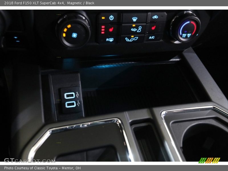 Magnetic / Black 2018 Ford F150 XLT SuperCab 4x4
