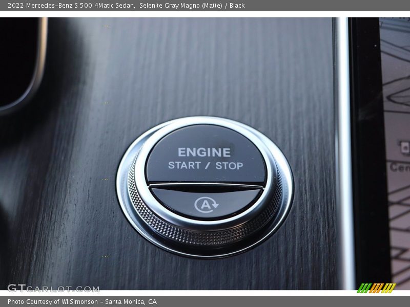 Controls of 2022 S 500 4Matic Sedan