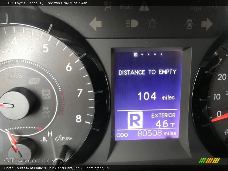 Predawn Gray Mica / Ash 2017 Toyota Sienna LE
