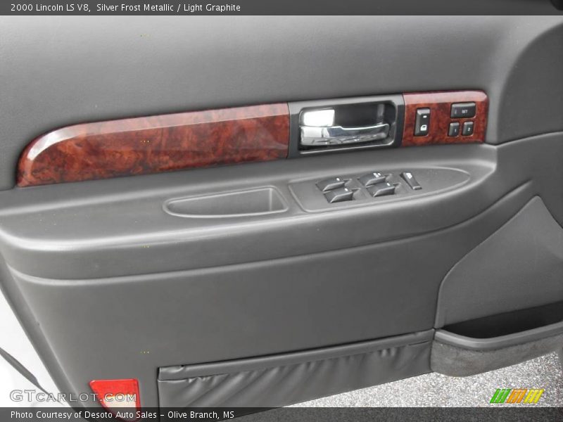 Silver Frost Metallic / Light Graphite 2000 Lincoln LS V8