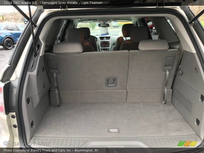 Champagne Silver Metallic / Light Titanium 2014 GMC Acadia SLE