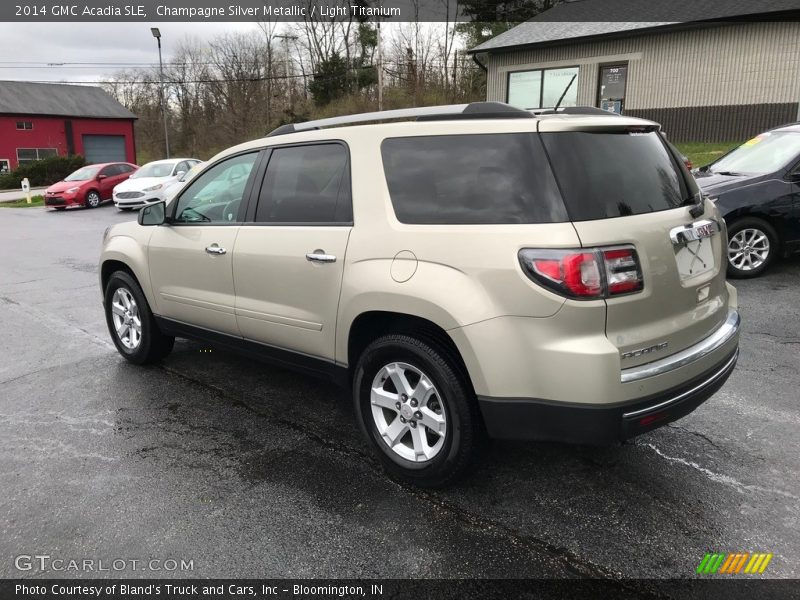 Champagne Silver Metallic / Light Titanium 2014 GMC Acadia SLE