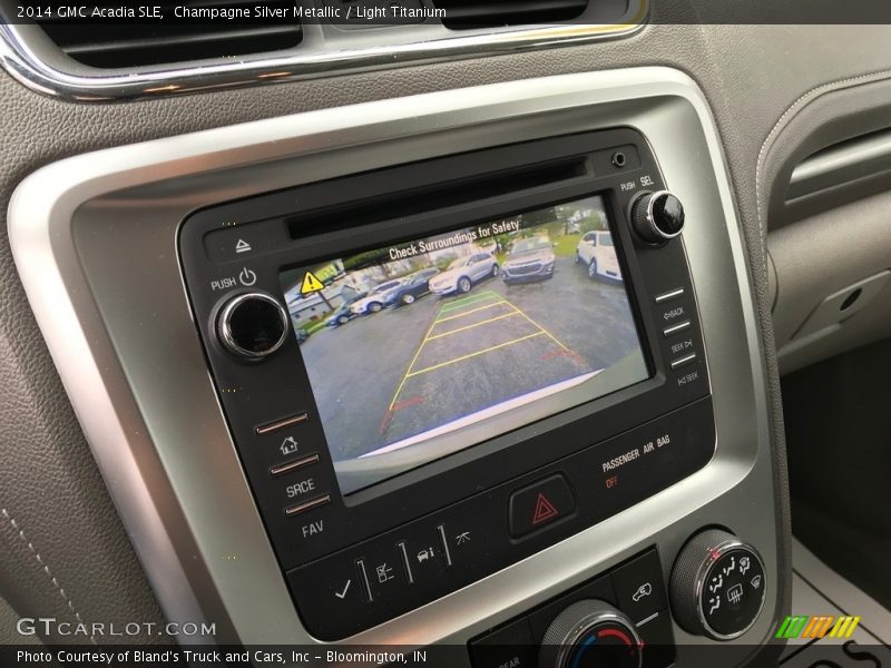 Champagne Silver Metallic / Light Titanium 2014 GMC Acadia SLE