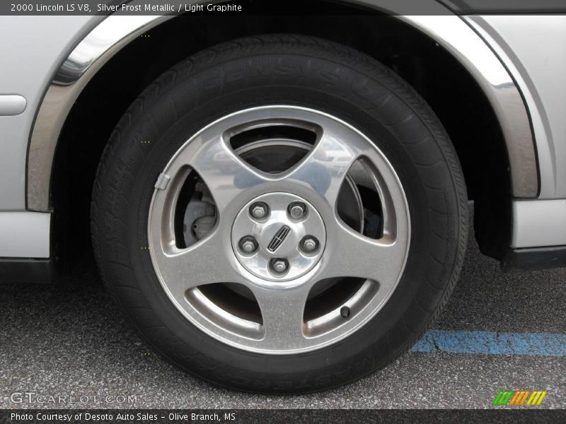 Silver Frost Metallic / Light Graphite 2000 Lincoln LS V8