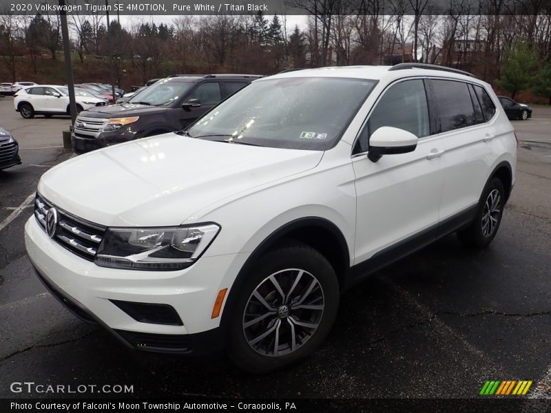 Pure White / Titan Black 2020 Volkswagen Tiguan SE 4MOTION