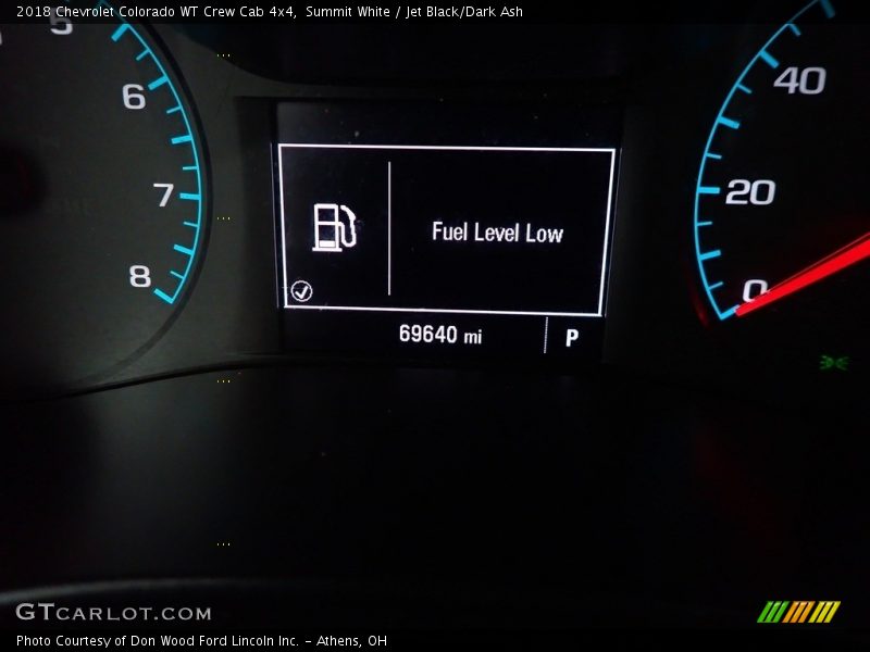 Summit White / Jet Black/Dark Ash 2018 Chevrolet Colorado WT Crew Cab 4x4