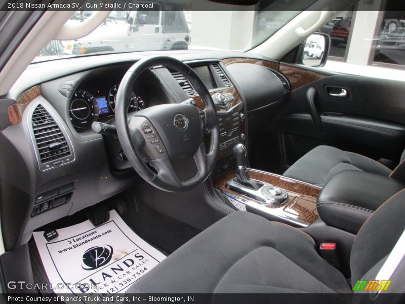 Gun Metallic / Charcoal 2018 Nissan Armada SV