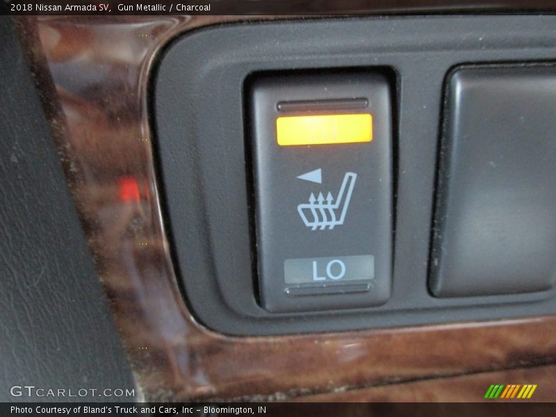 Gun Metallic / Charcoal 2018 Nissan Armada SV