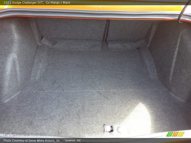 Go Mango / Black 2021 Dodge Challenger SXT