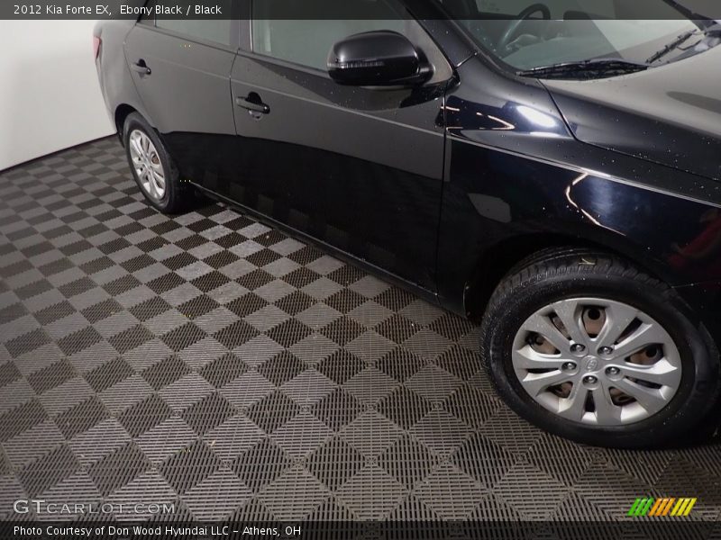 Ebony Black / Black 2012 Kia Forte EX
