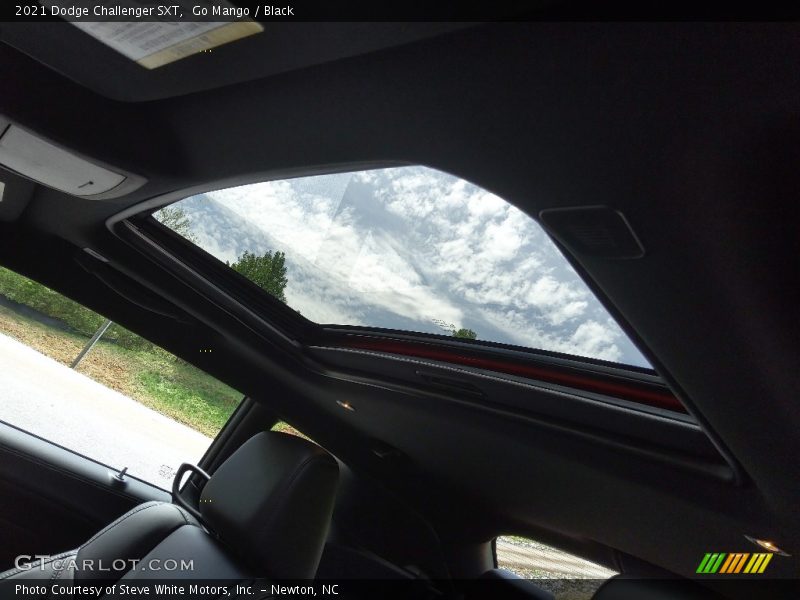 Go Mango / Black 2021 Dodge Challenger SXT