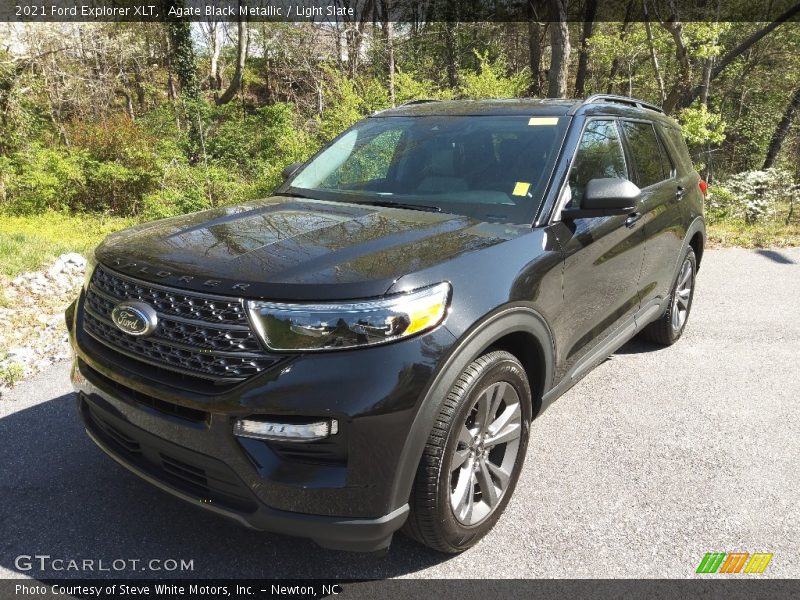 Agate Black Metallic / Light Slate 2021 Ford Explorer XLT