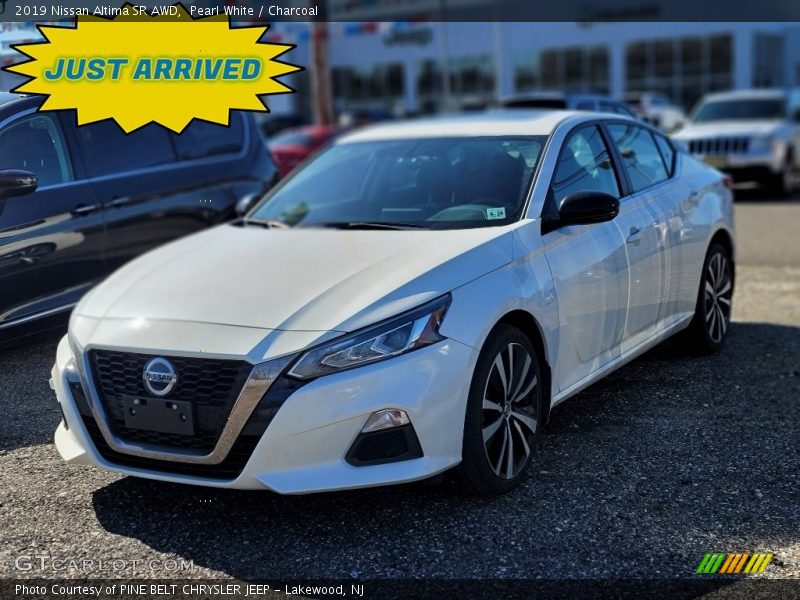 Pearl White / Charcoal 2019 Nissan Altima SR AWD