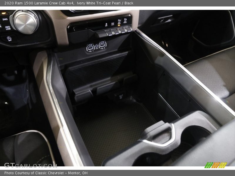 Ivory White Tri-Coat Pearl / Black 2020 Ram 1500 Laramie Crew Cab 4x4