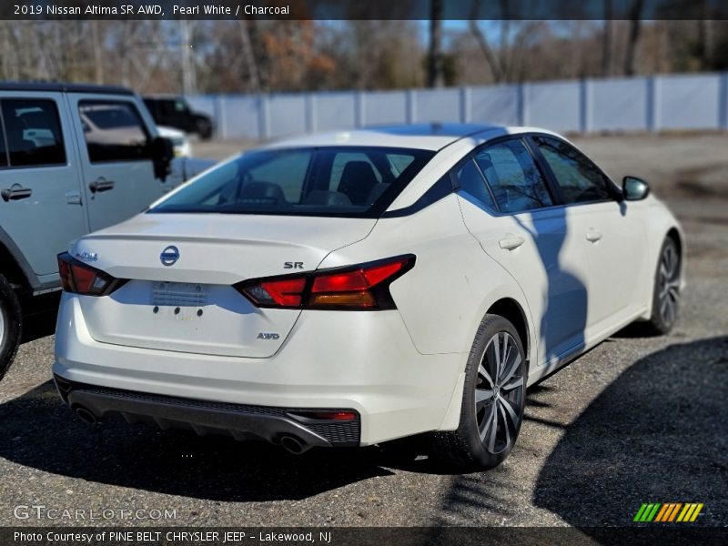 Pearl White / Charcoal 2019 Nissan Altima SR AWD